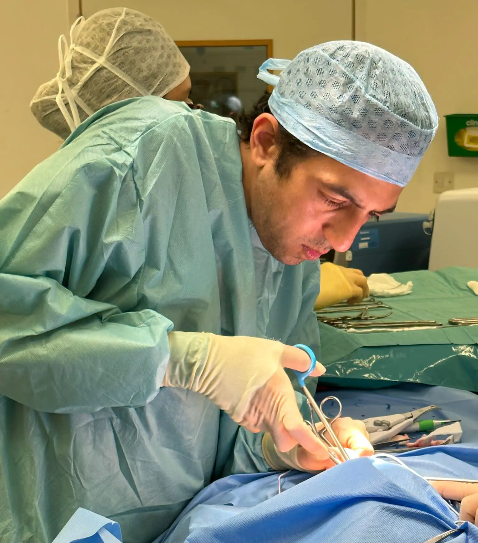 Mr Shad Khan Endocrine General Surgeon